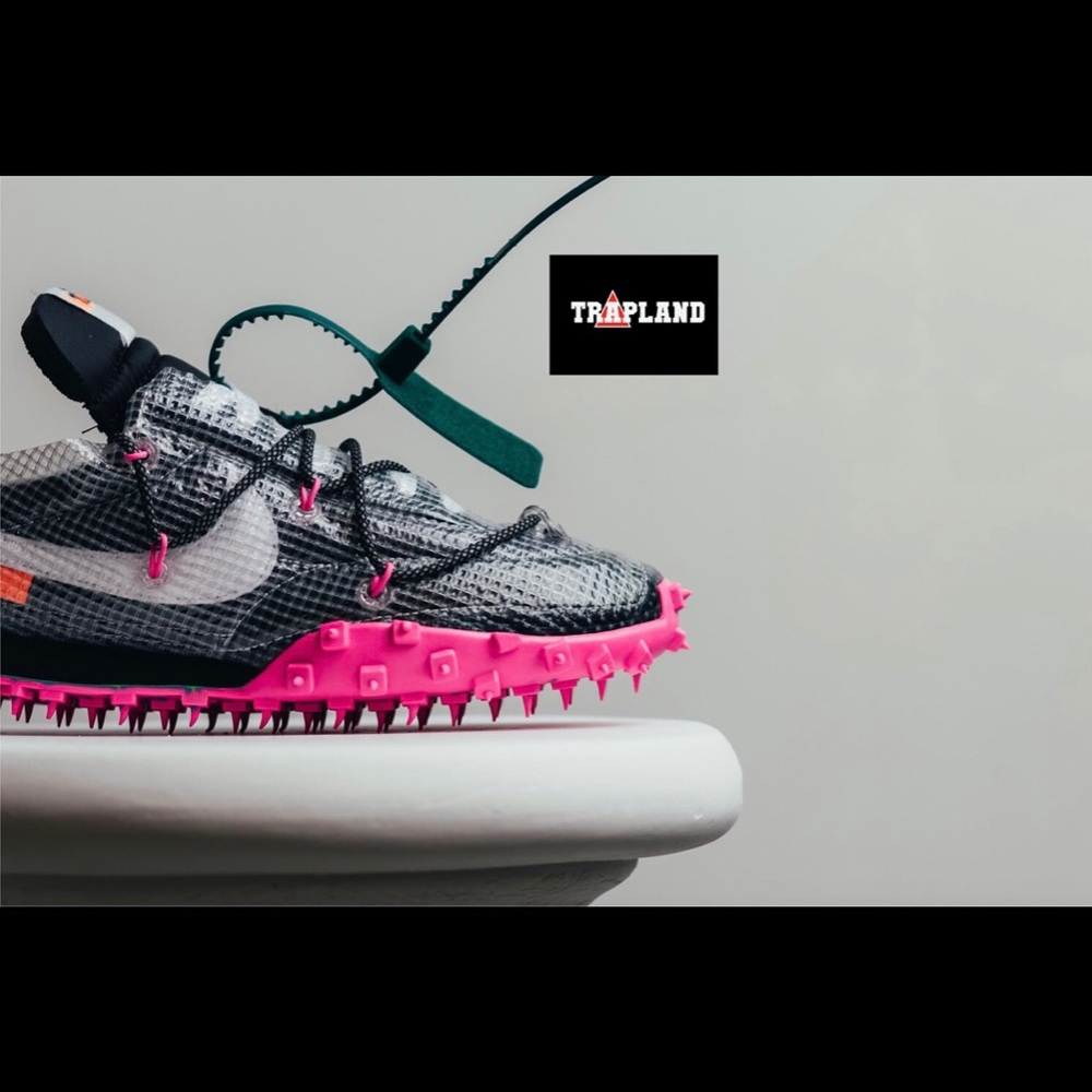 OFF-WHITE WAFFLE RACER